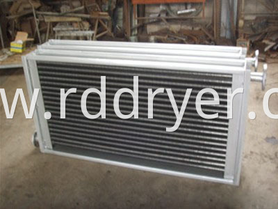 aluminum and plastic tank car radiator